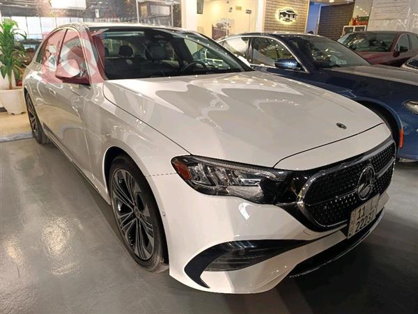 مرسيدس بنز E-Class 2024 للبيع في العراق -  بغداد